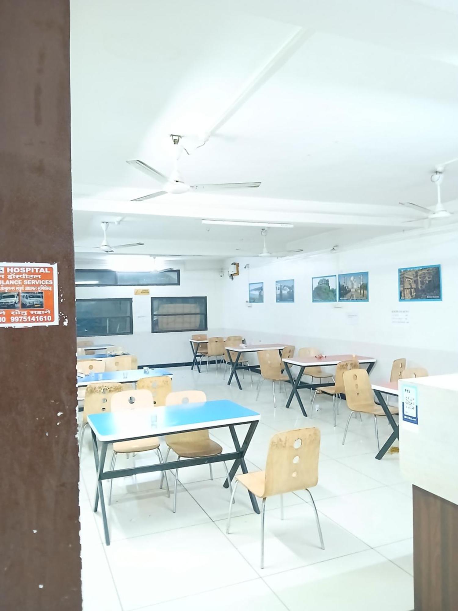 Asian Rest Rooms Aurangābād Extérieur photo